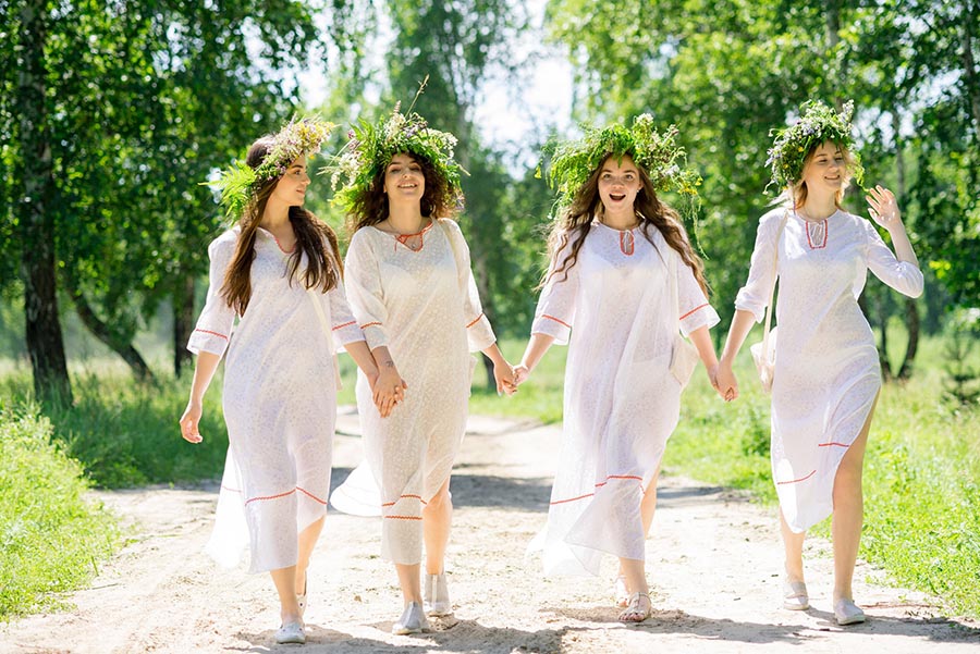 Slavic girls in Anyang