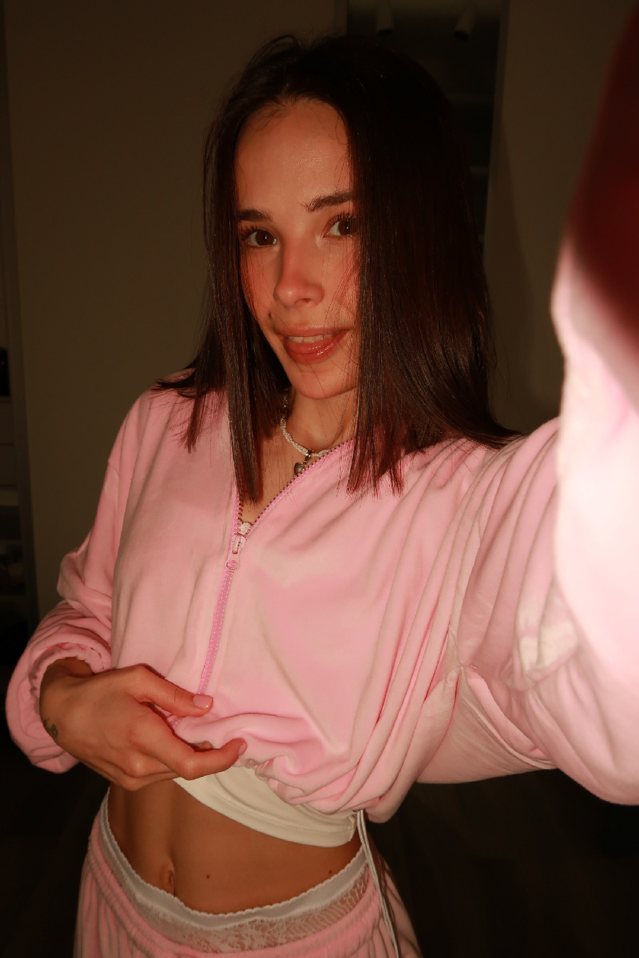 Tina brings the glow — live moments in Anyang